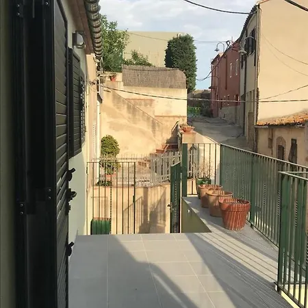 Encantadora Vidal